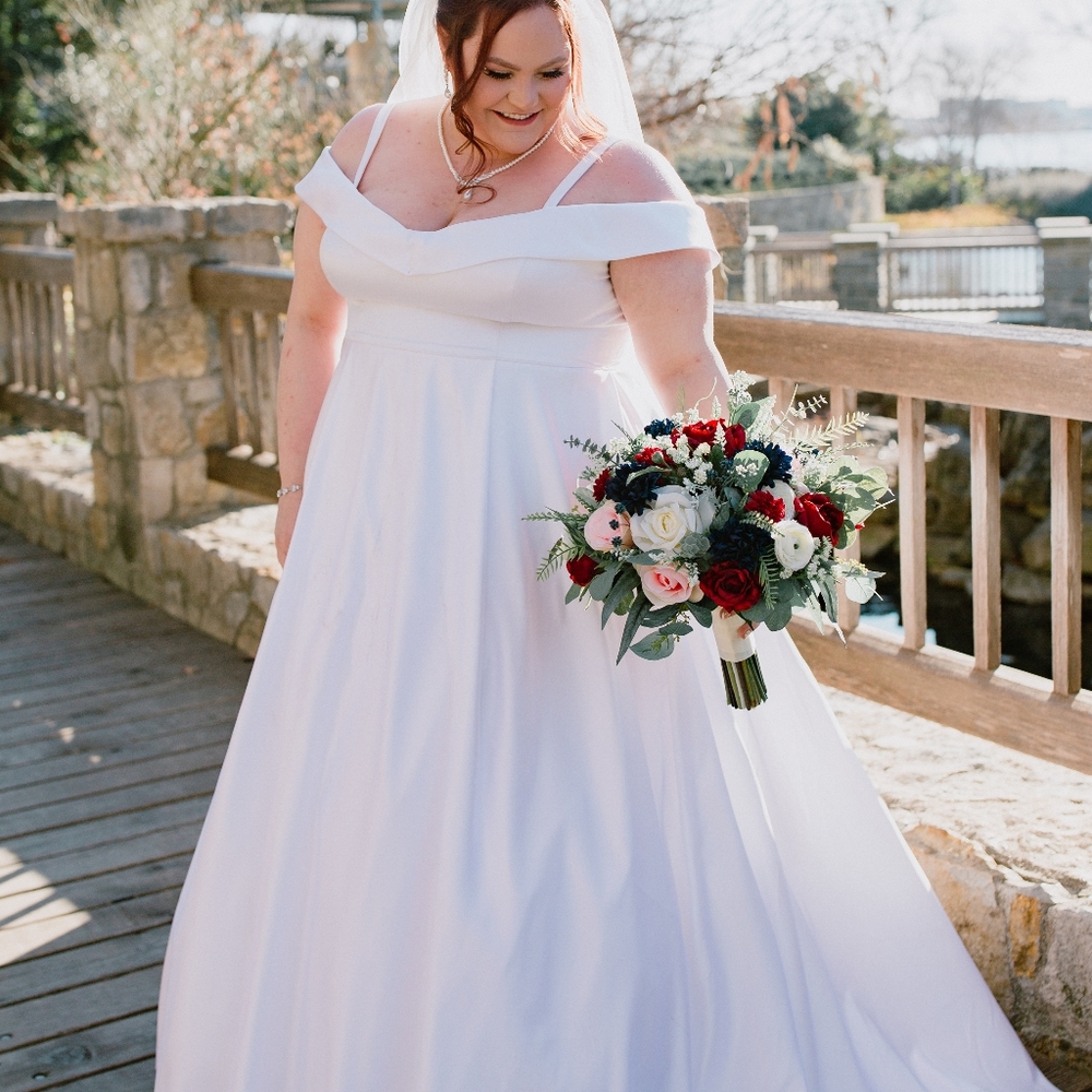 Plus size wedding dress